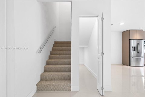 Touwnhouse à vendre à Fort Lauderdale, Floride: 3 chambres, 185.06 m2 № 2152924 - photo 14