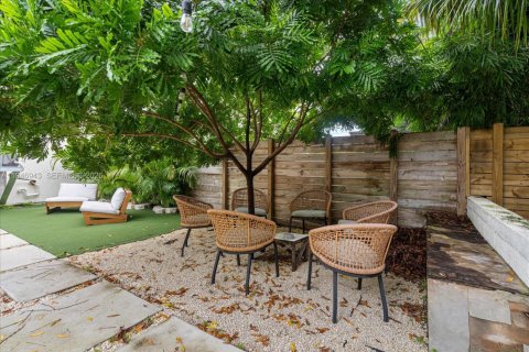 Touwnhouse à vendre à Fort Lauderdale, Floride: 3 chambres, 185.06 m2 № 2152924 - photo 29