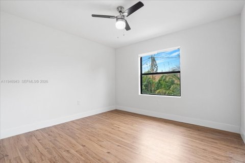 Touwnhouse à vendre à Fort Lauderdale, Floride: 3 chambres, 185.06 m2 № 2152924 - photo 24