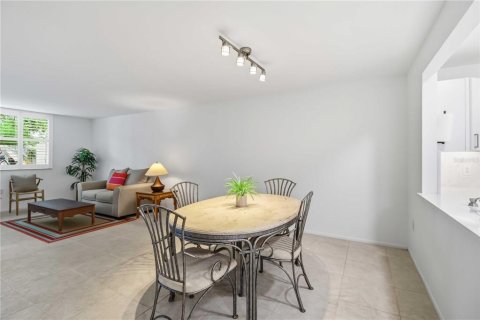 Condo in Bradenton, Florida, 3 bedrooms № 2151790 - photo 13