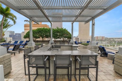 Condo in Tampa, Florida, 1 bedroom  № 1565071 - photo 24