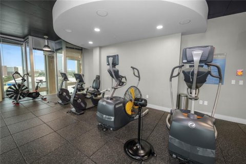 Condo in Tampa, Florida, 1 bedroom  № 1565071 - photo 26