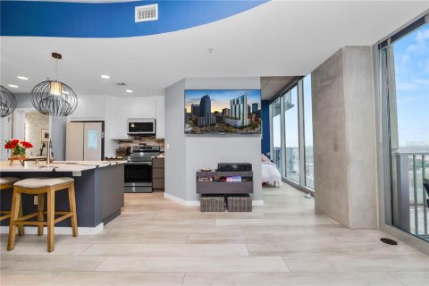 Condo in Tampa, Florida, 1 bedroom  № 1565071 - photo 12