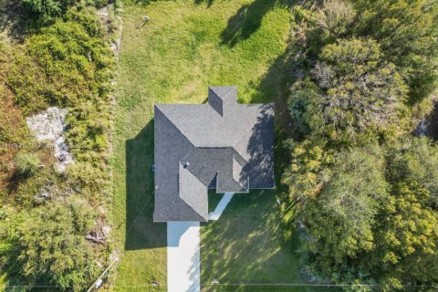 Casa en venta en Lehigh Acres, Florida, 3 dormitorios № 1932062 - foto 29