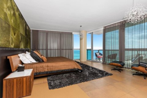 Купить кондоминиум в Майами-Бич, Флорида 3 спальни, 218.69м2, № 2012441 - фото 13
