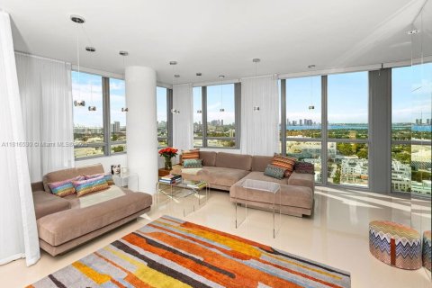 Купить кондоминиум в Майами-Бич, Флорида 3 спальни, 218.69м2, № 2012441 - фото 3