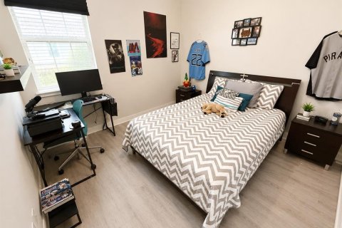 Townhouse in Orlando, Florida 3 bedrooms, 152.27 sq.m. № 2104485 - photo 11