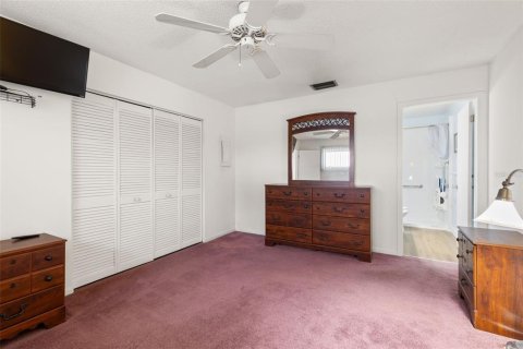 Townhouse in Saint Petersburg, Florida 1 bedroom, 68.28 sq.m. № 2097856 - photo 21