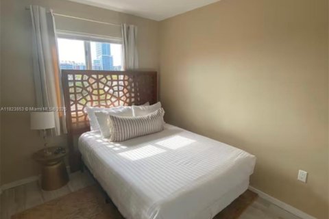Купить кондоминиум в Майами, Флорида 2 спальни, 77.67м2, № 2035224 - фото 17