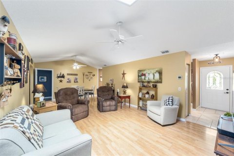Casa en venta en Ocala, Florida, 2 dormitorios, 163.32 m2 № 1911634 - foto 9