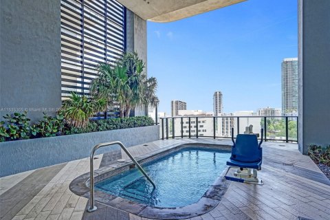 Copropriété à louer à Miami, Floride: 2 chambres, 77.57 m2 № 1981393 - photo 8