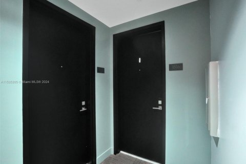 Copropriété à louer à Miami, Floride: 2 chambres, 77.57 m2 № 1981393 - photo 26