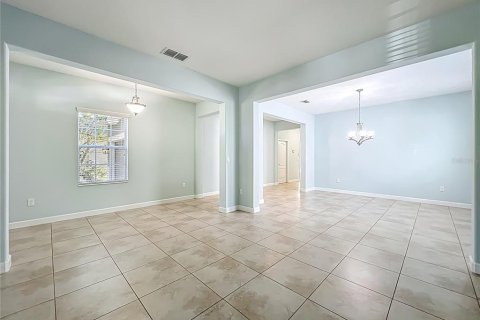House in Winter Garden, Florida 4 bedrooms, 265.05 sq.m. № 1823334 - photo 9