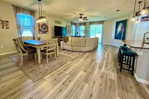 House in Daytona Beach, Florida 4 bedrooms, 184.23 sq.m. № 1903532 - photo 7