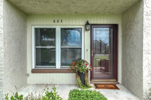 Condo in Maitland, Florida, 3 bedrooms  № 2223721 - photo 3