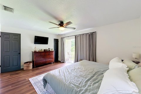 Condo in Maitland, Florida, 3 bedrooms  № 2223721 - photo 27