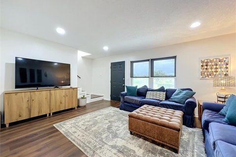 Condo in Maitland, Florida, 3 bedrooms  № 2223721 - photo 7