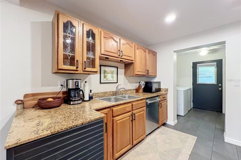 Condo in Maitland, Florida, 3 bedrooms  № 2223721 - photo 17