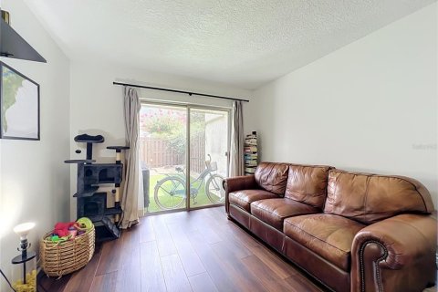 Condo in Maitland, Florida, 3 bedrooms  № 2223721 - photo 22