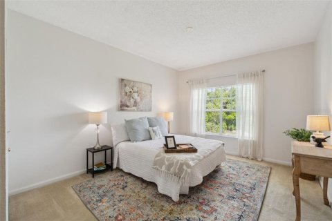 Condo in Sanford, Florida, 2 bedrooms  № 2167286 - photo 9