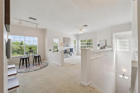 Condo in Sanford, Florida, 2 bedrooms  № 2167286 - photo 6