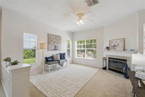 Condo in Sanford, Florida, 2 bedrooms  № 2167286 - photo 8