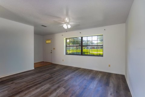 House in Ocala, Florida 3 bedrooms, 171.5 sq.m. № 1805466 - photo 4