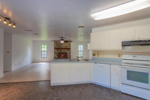 House in Ocala, Florida 3 bedrooms, 171.5 sq.m. № 1805466 - photo 5