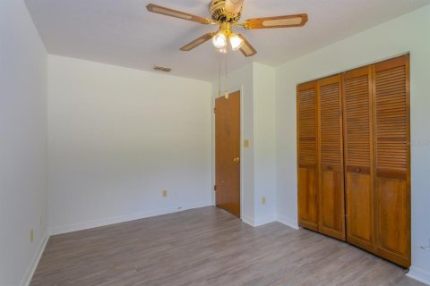House in Ocala, Florida 3 bedrooms, 171.5 sq.m. № 1805466 - photo 14