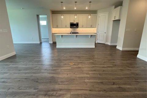 Casa en venta en Ocala, Florida, 4 dormitorios, 199.37 m2 № 2231224 - foto 3