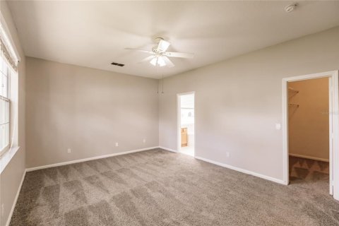 House in Clermont, Florida 4 bedrooms, 221.57 sq.m. № 1845160 - photo 21