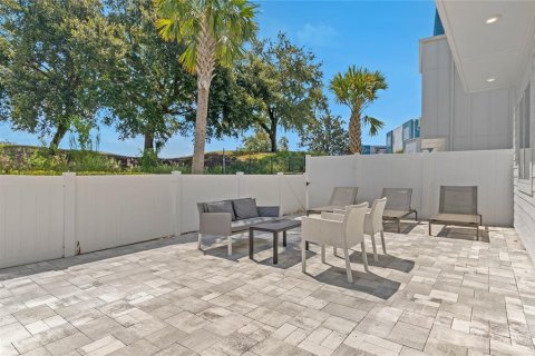 Copropriété à vendre à Four Corners, Floride: 3 chambres, 138.52 m2 № 2135005 - photo 23