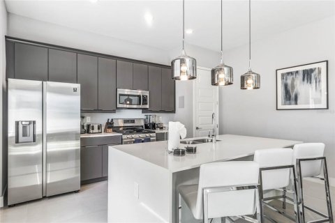 Copropriété à vendre à Four Corners, Floride: 3 chambres, 138.52 m2 № 2135005 - photo 5