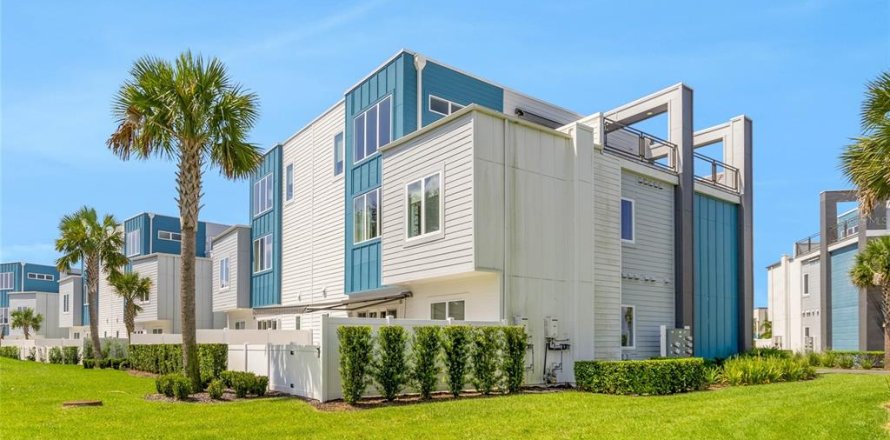 Condo à Four Corners, Floride, 3 chambres № 2135005