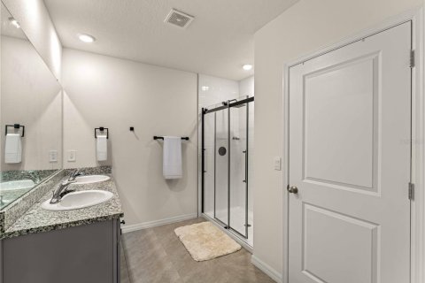 Casa en alquiler en Bradenton, Florida, 3 dormitorios, 155.33 m2 № 1735447 - foto 13