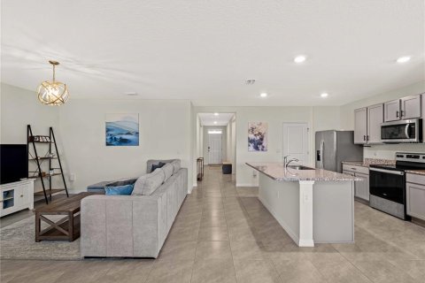 Casa en alquiler en Bradenton, Florida, 3 dormitorios, 155.33 m2 № 1735447 - foto 2