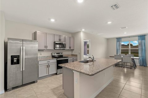 Casa en alquiler en Bradenton, Florida, 3 dormitorios, 155.33 m2 № 1735447 - foto 7