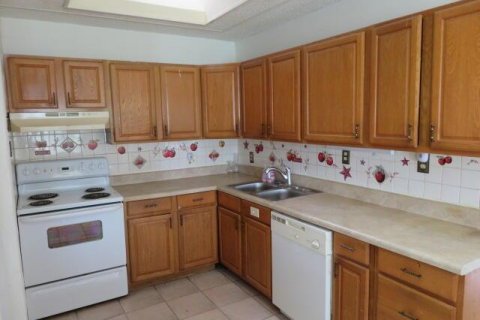 Casa en alquiler en Port St. Lucie, Florida, 3 dormitorios, 172.98 m2 № 2078373 - foto 6