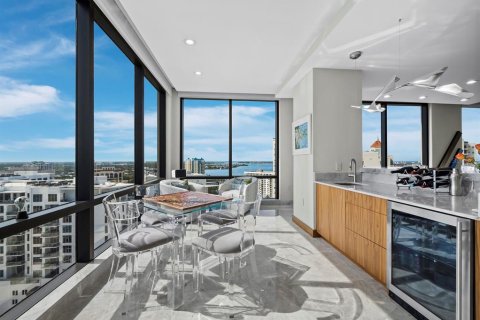Copropriété à vendre à Sarasota, Floride: 3 chambres, 380.43 m2 № 1656641 - photo 20