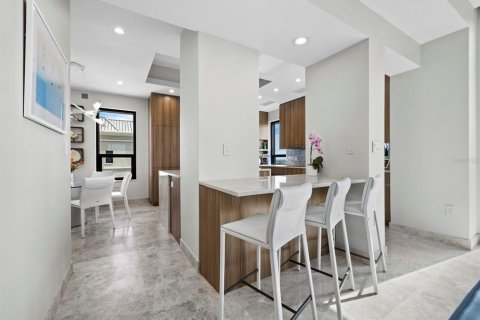 Copropriété à vendre à Sarasota, Floride: 3 chambres, 380.43 m2 № 1656641 - photo 9