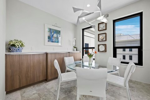 Copropriété à vendre à Sarasota, Floride: 3 chambres, 380.43 m2 № 1656641 - photo 10