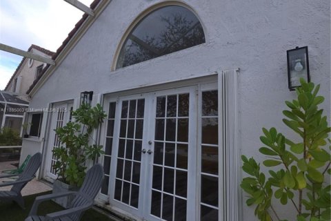 House in Weston, Florida 3 bedrooms, 168.71 sq.m. № 2012856 - photo 22