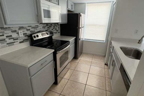 Apartment in Kissimmee, Florida 3 bedrooms, 116.13 sq.m. № 2266335 - photo 10