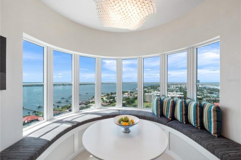Condominio en venta en Daytona Beach Shores, Florida, 3 dormitorios, 230.4 m2 № 1732330 - foto 18
