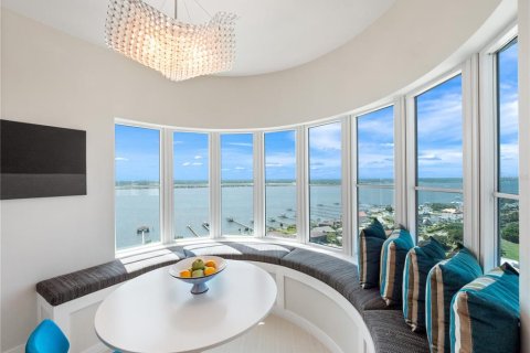 Condominio en venta en Daytona Beach Shores, Florida, 3 dormitorios, 230.4 m2 № 1732330 - foto 19