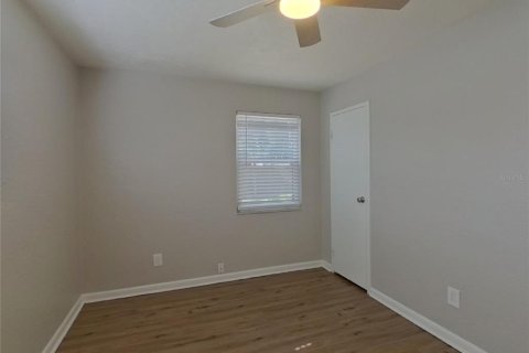 Casa en alquiler en Saint Petersburg, Florida, 3 dormitorios, 111.76 m2 № 1821332 - foto 11