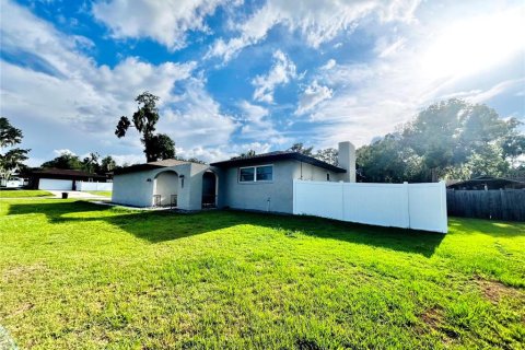 Villa ou maison à Ocala, Floride 3 chambres, 152.55 m2 № 2318528