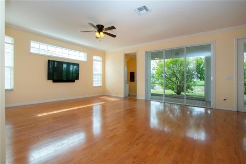 House in Ellenton, Florida 5 bedrooms, 332.22 sq.m. № 1719559 - photo 18
