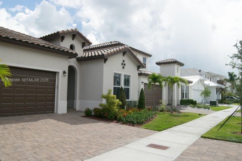 Villa ou maison à louer à Miami, Floride: 3 chambres, 183.95 m2 № 2084516 - photo 6