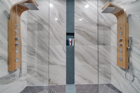 Copropriété à vendre à Orlando, Floride: 1 chambre, 111.48 m2 № 2412673 - photo 15